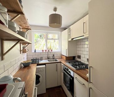 2 Bed Flat, Manor Avenue, SE4 - Photo 5