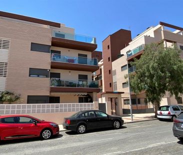 Piso de alquiler en Calle Victoria de Los Angeles, El Puerto - Roma... - Photo 3