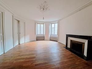 Location - Appartement T4 Nantes Centre Ville - Photo 1