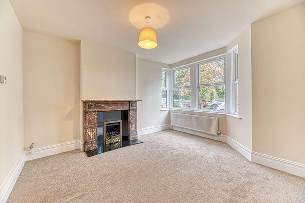 3 bedroom end of terrace house to rent - Photo 1