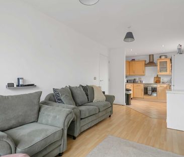 Cambridge Court, Loughborough Road, NG2 - Photo 1