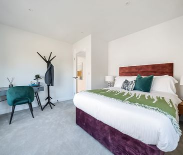 Sandy Lane, Church Crookham, GU52 - Photo 6