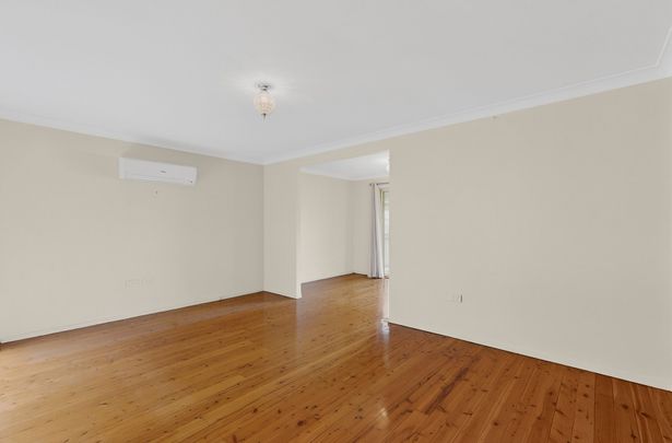 10 Shiraz Place, Eschol Park NSW 2558 - House For Rent | Domain - Photo 1