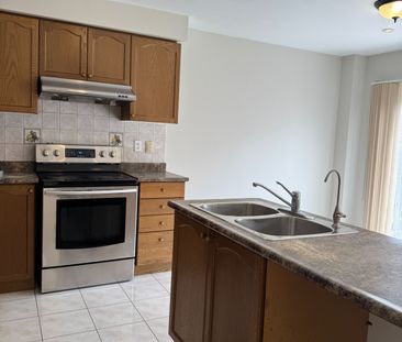 For Lease - 58 Brentcliff Drive Unit# Upper, Brampton, Ontario - Photo 5