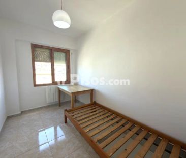 Apartamento en alquiler en Carrer de Santa Lluïsa de Marillac - Photo 4