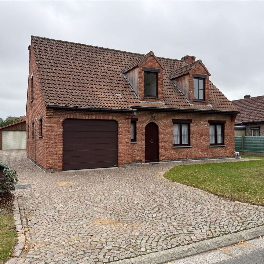 Woning te huur met 3 slaapkamers in rustige wijk - Photo 1