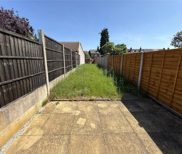 3 bedroom terraced house to rent - Photo 5