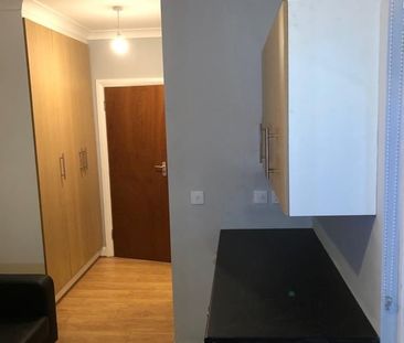 Room in a Shared House, Fallaize Avenue, IG1 - Photo 5