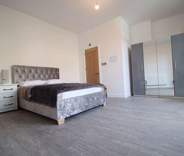 St Michaels Road, Bedford, MK40 - Photo 2