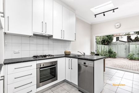 Ultra convenient position - Photo 3