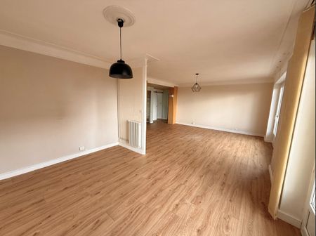 Location Appartement 3 pièces 89m² - Photo 3