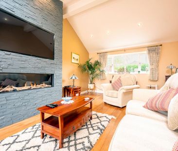 6 bedroom detached house to rent - Photo 3