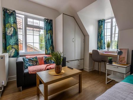 Studio to rent - Photo 3