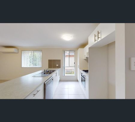 10 Aspen Grove, Morisset, NSW 2264 - Photo 5