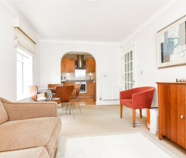 1 bedroom flat to rent - Photo 2