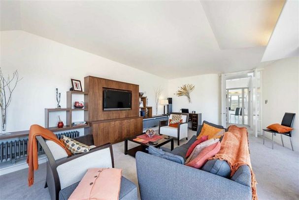 Mill Street, Shad Thames, SE1 - Photo 1