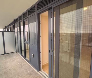 For Lease - 15 Skyridge Drive Unit# 617, Brampton, Ontario - Photo 1