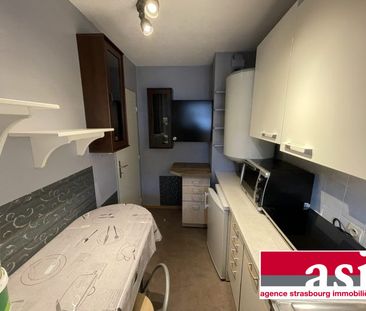 NEUDORF 1 PIECE 30 M² - PARKING ET CAVE - Photo 2