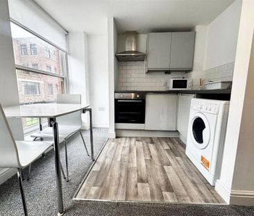 Studio to rent - Photo 4