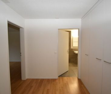 Son­ni­ge 3.5-Zim­mer­woh­nun­gen an zen­tra­ler La­ge - Photo 6