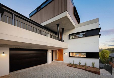 1/79a Lauderdale Avenue, Fairlight NSW 2094 - House For Rent | Domain - Photo 3