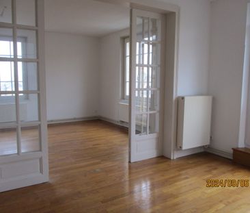 VOUZIERS, un appartement de type F3 de 120 m². - Photo 3