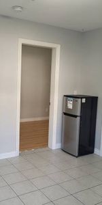 Centrally Located 1-bedroom suite in Concrete Build - Photo 4