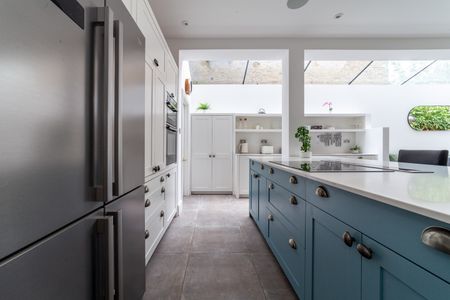5 Bed Terraced House, Englewood Road, SW12 - Photo 4