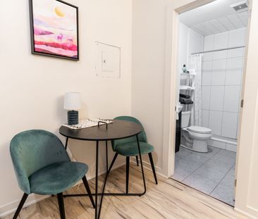 For Lease - 212 Wilson Street Unit# 2, Hamilton, Ontario - Photo 2