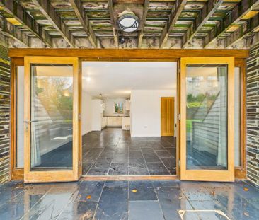 3 bedroom terraced house to rent - Photo 3