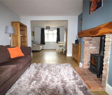 3 bedroom semi-detached house to rent - Photo 5