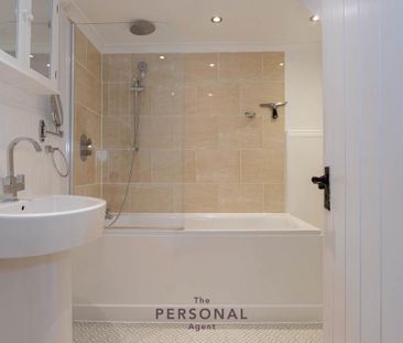 2 bedroom semi-detached house to rent - Photo 4