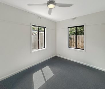 Refurbished 3 Bedroom Unit - Photo 6