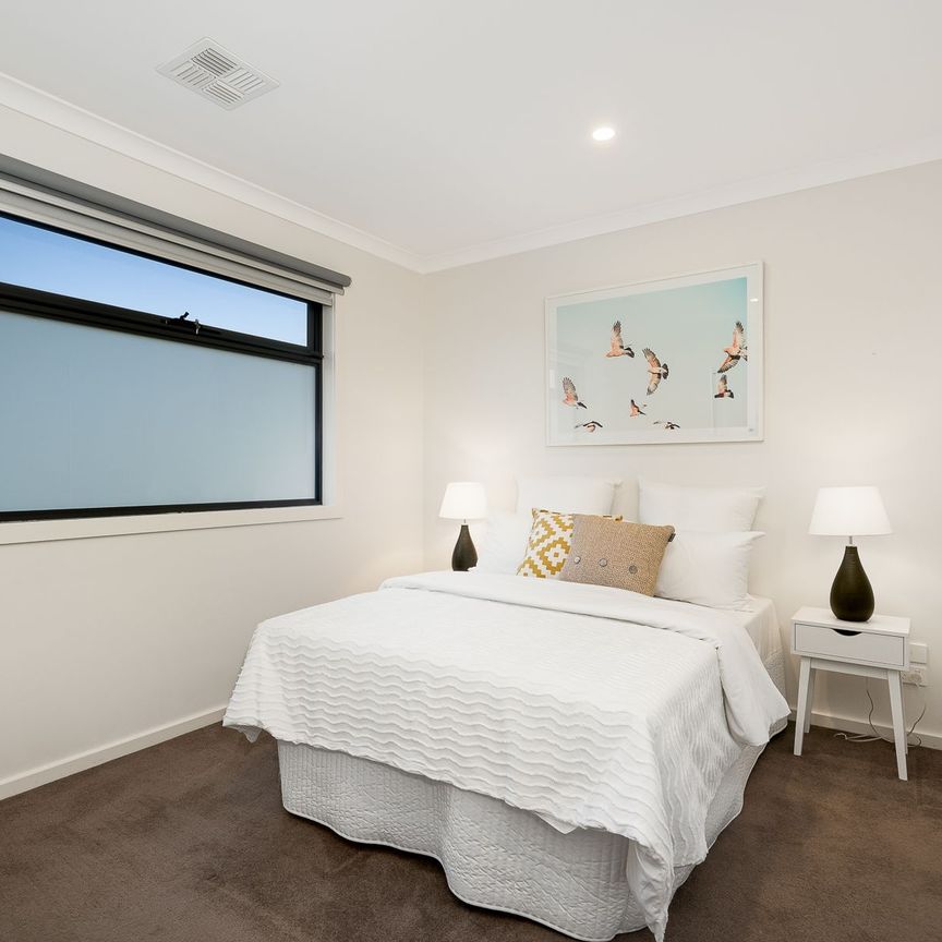 2/46-48 Wilma Avenue, Mulgrave VIC 3170 - Townhouse For Rent | Domain - Photo 1