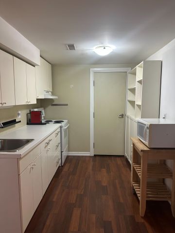 For Lease - 66 Mackenzie Crescent Unit# Basement, Toronto, Ontario - Photo 2