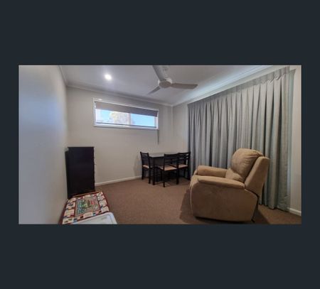 51 MCCARTHY STREET, Avenell Heights, Qld 4670 - Photo 4