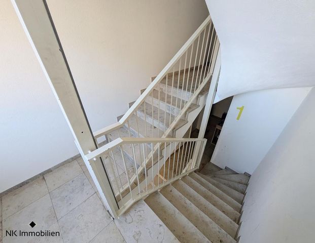 ++ nur ein Katzensprung in die Innenstadt - schöne 2-Raum Wohnung (mit Personenaufzug) ++ - Photo 1