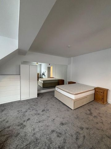 2 bedroom flat to rent - Photo 5