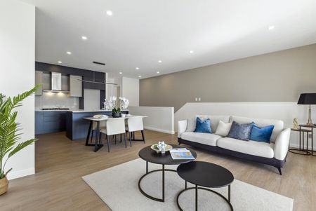 Karaka - 4 Bedrooms with 2.5 Bathrooms - Photo 2