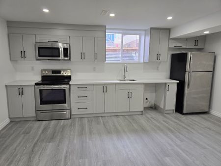 For Lease - 19 Stonecrest Boulevard, Quinte West, Ontario - Photo 4