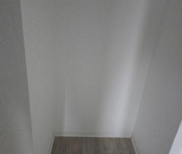 Modernisierte 2-Zimmer-Wohnung mit ca. 53m² Wohnfläche und Loggia - Foto 5