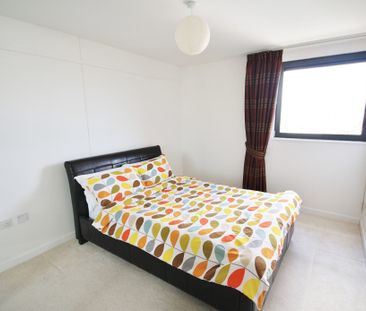 Ashman Bank, Geoffrey Watling Way, Norwich - Photo 5