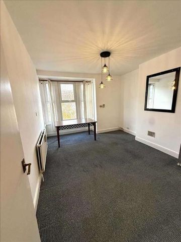 Whittington Road, London, London, N22 - Photo 3