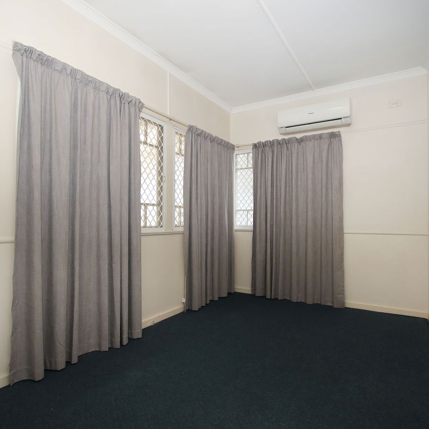 22b Moffatt Street, Ipswich QLD 4305 - House For Rent | Domain - Photo 1