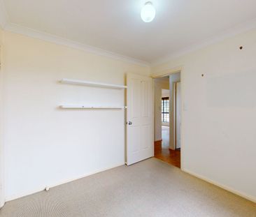 *APPLICATION APPROVED* 3 Bedroom Home in a Quiet Location - Photo 5