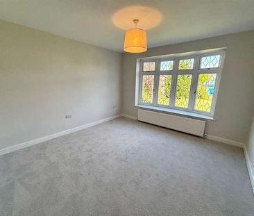 Sedgemere Grove, Balsall Common, CV7 - Photo 6