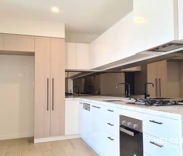 THREE BEDROOMS RESORT-INSPIRED LIVING - UNFURNISHED - Photo 5