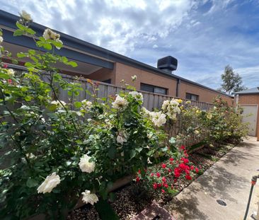 A Home That Inspires Everyday Living! - Photo 1