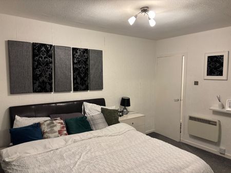 2 Bed Flat, Brierfield Terrace, AB16 - Photo 4