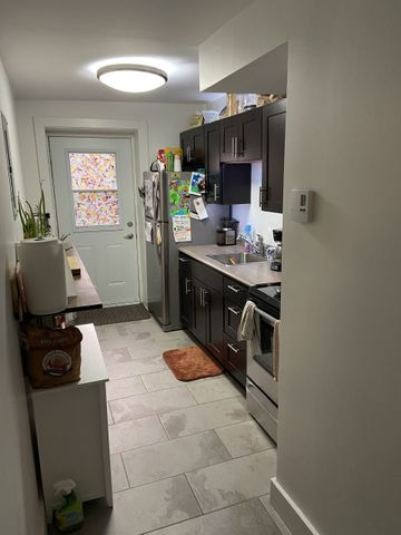 267 Charlotte Suite 1 - Photo 4